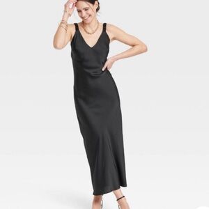 Elegant Black Maxi Dress
